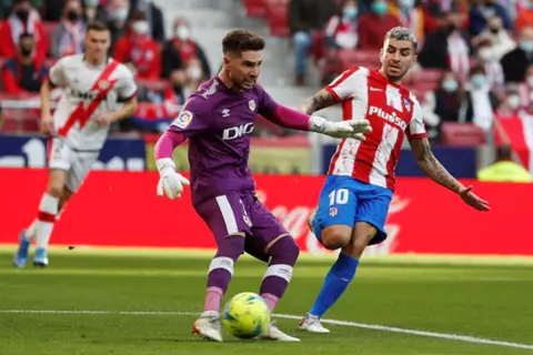  لن يسير على خطى والده.. لوكا زيدان يختار تمثيل منتخب الجزائر 